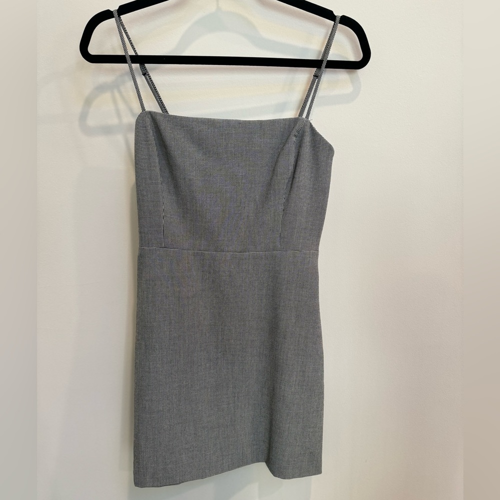 Aritzia Wilfred Classic Mini Dress